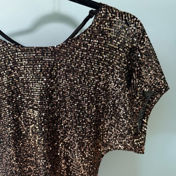 Express Women’s Sequin Black and Gold Mini Dress Size Small Taylor Swift Dress - Picture 2 of 9